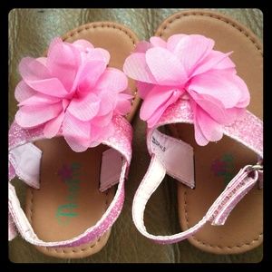 Petalia Toddler sandals size 6